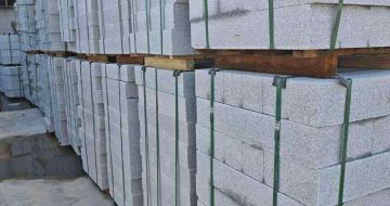 河源芝麻白路牙石，路侧石