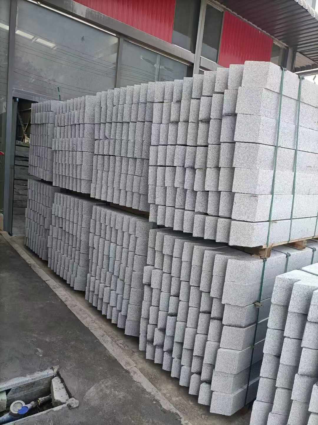河源芝麻白树围石 树池