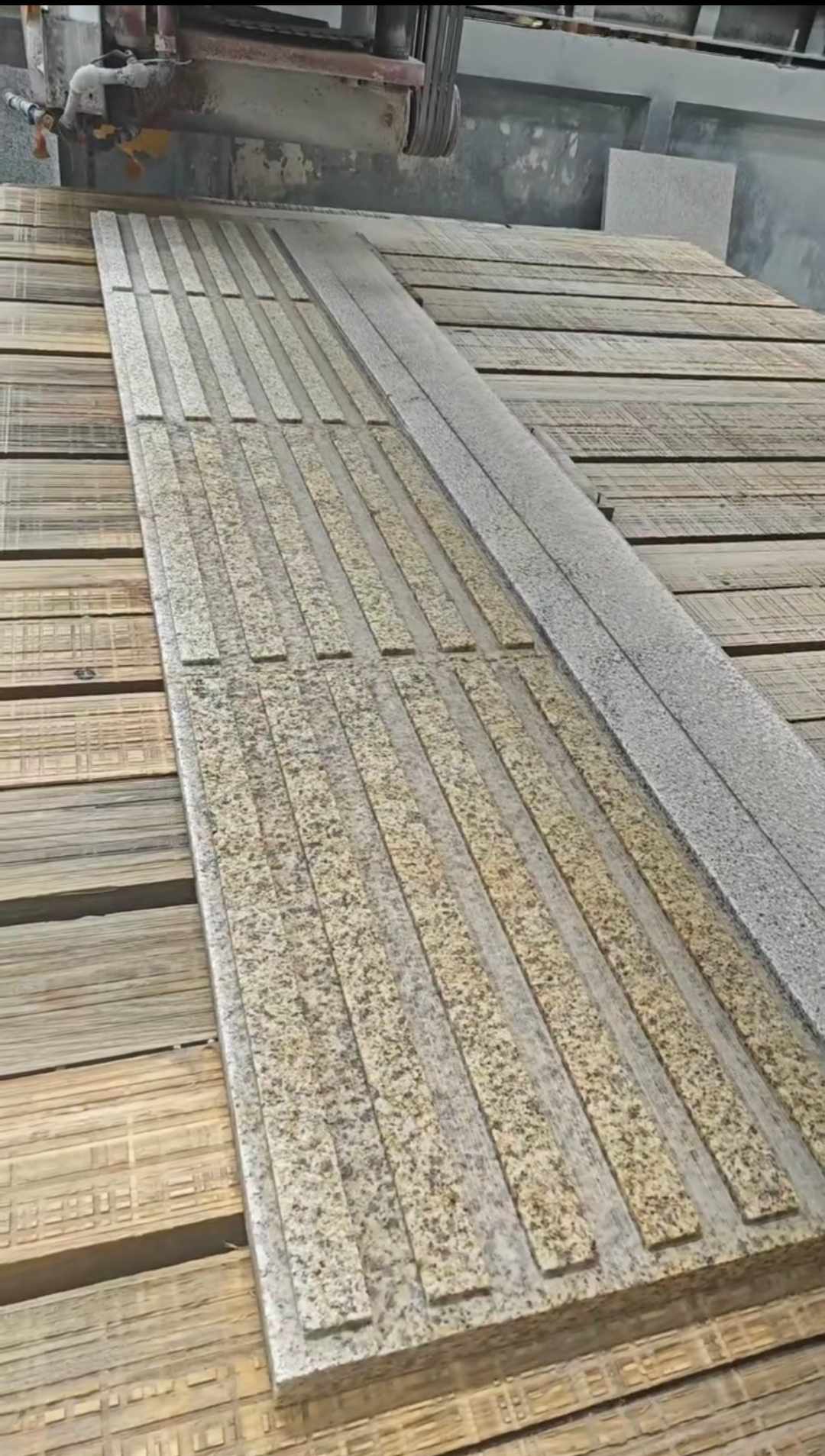 河源黄金麻盲道石 盲条
