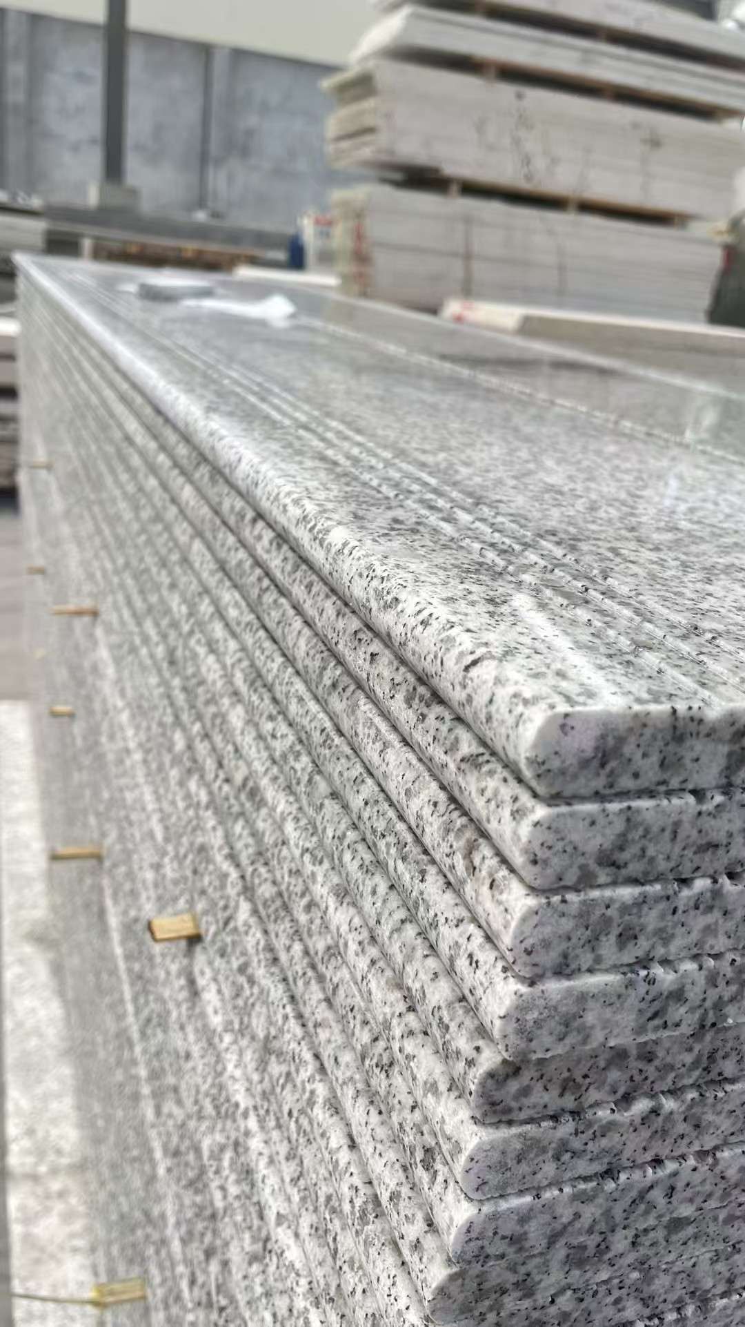 河源芝麻白楼梯踏步 花岗岩楼梯板材